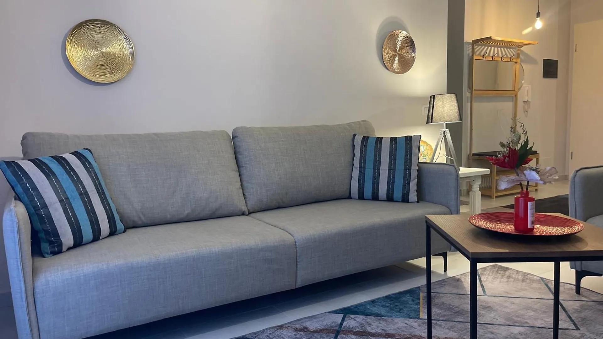 Loft Apartment Τίρανα